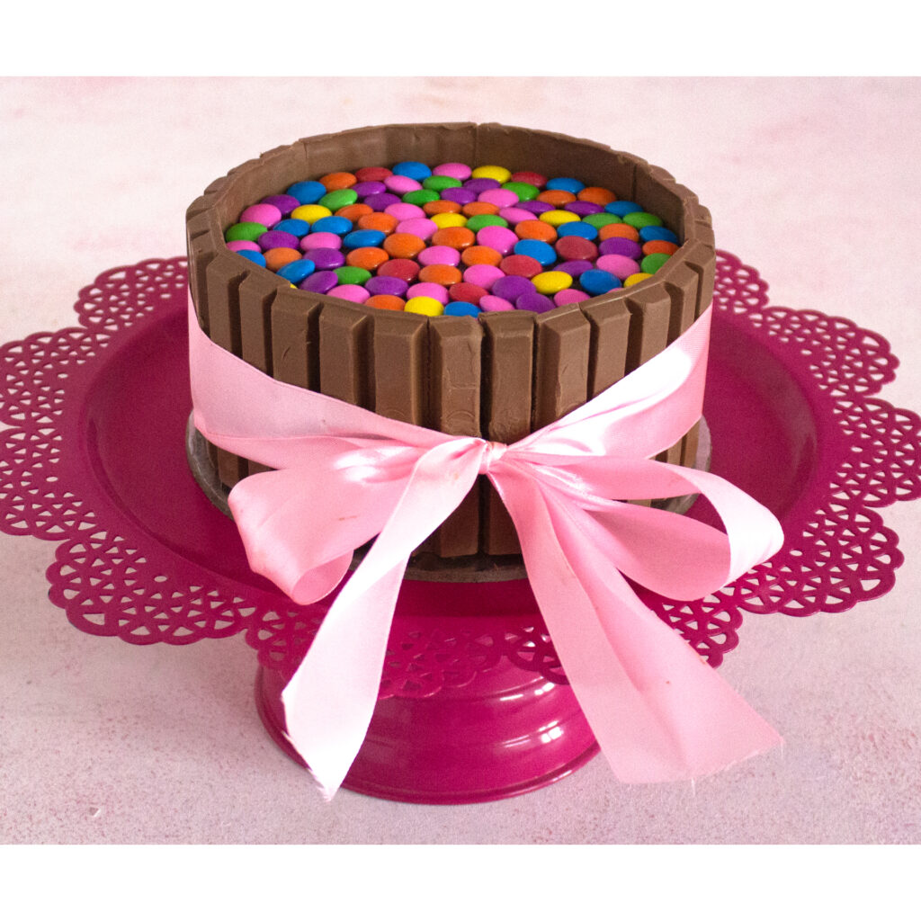 How to Decorate Cake with Chocolate and Candy